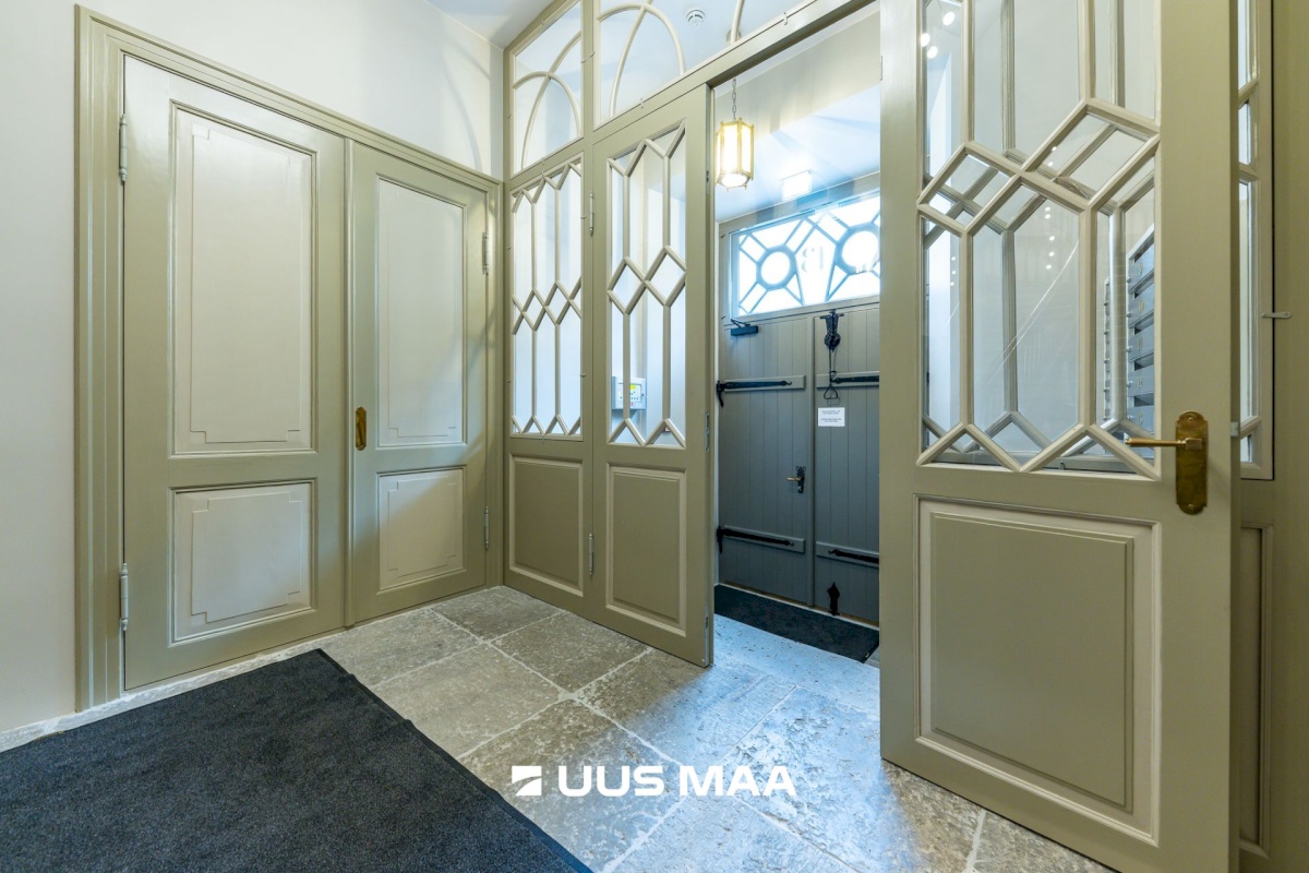 Tallinn, Kesklinna linnaosa, Vanalinna, Lai tn 13