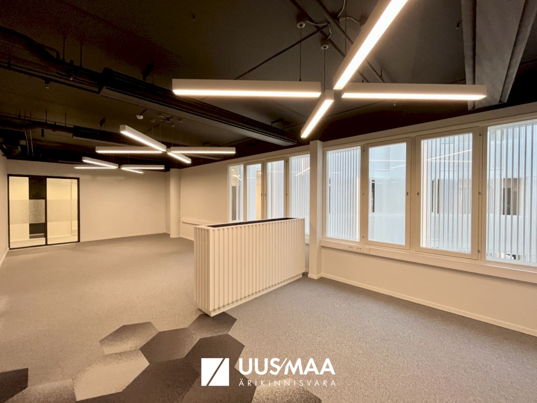 Tallinn, Kesklinna linnaosa, Roosikrantsi 11