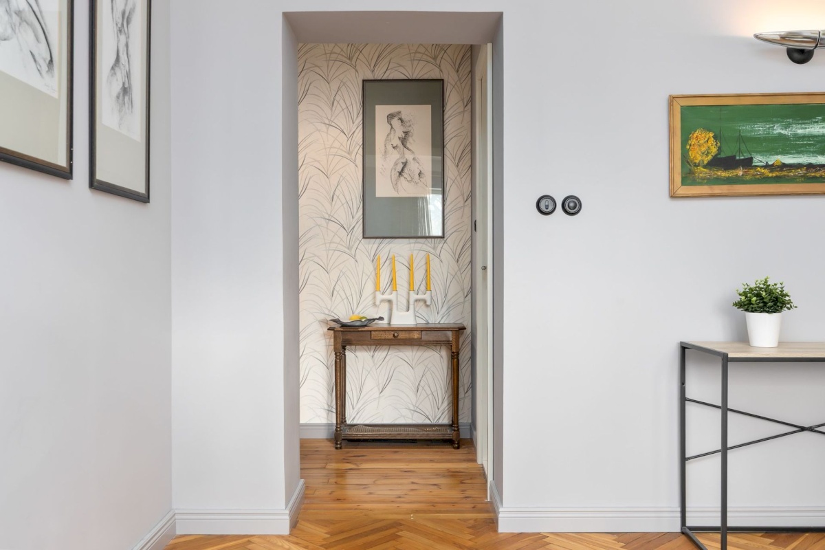 Tallinn, Kesklinna linnaosa, Kadriorg, L. Koidula 3