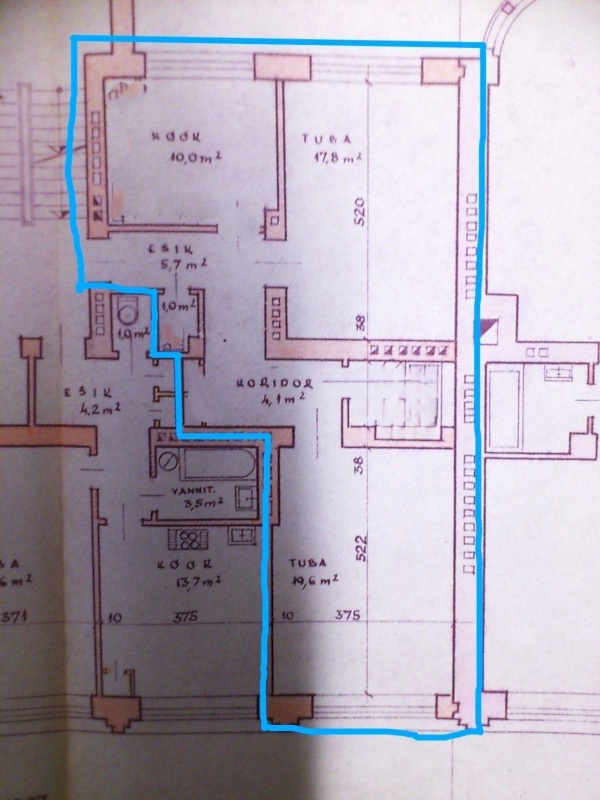 Tallinn, Kesklinna linnaosa, Kadriorg, L. Koidula 3