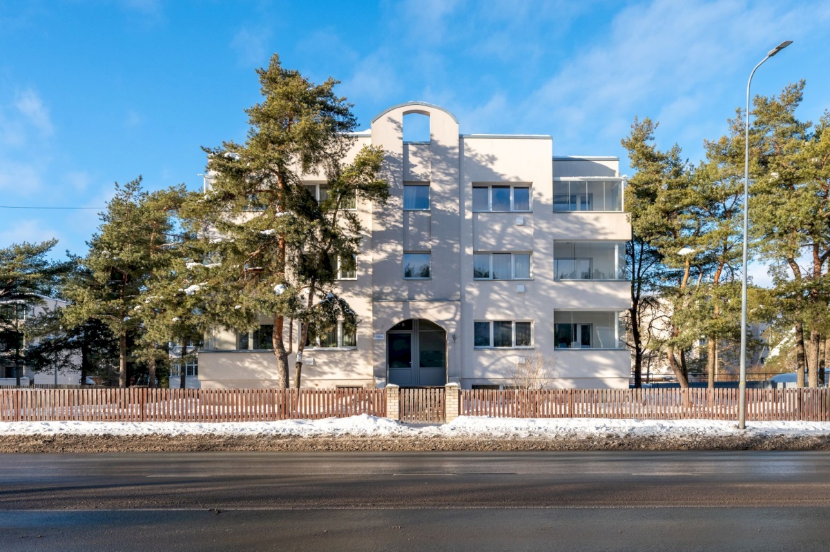 Tallinn, Nõmme linnaosa, Vabaduse pst 160a