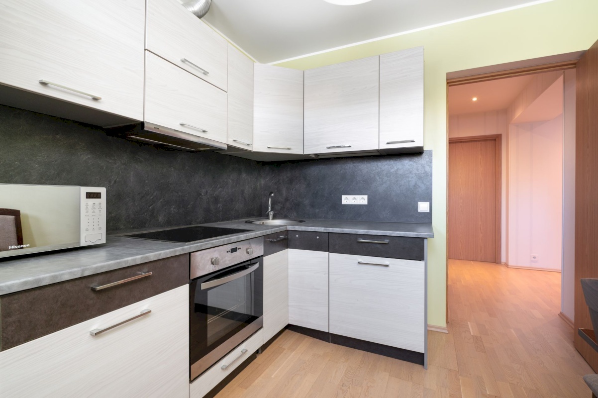 Tallinn, Nõmme linnaosa, Vabaduse pst 160a