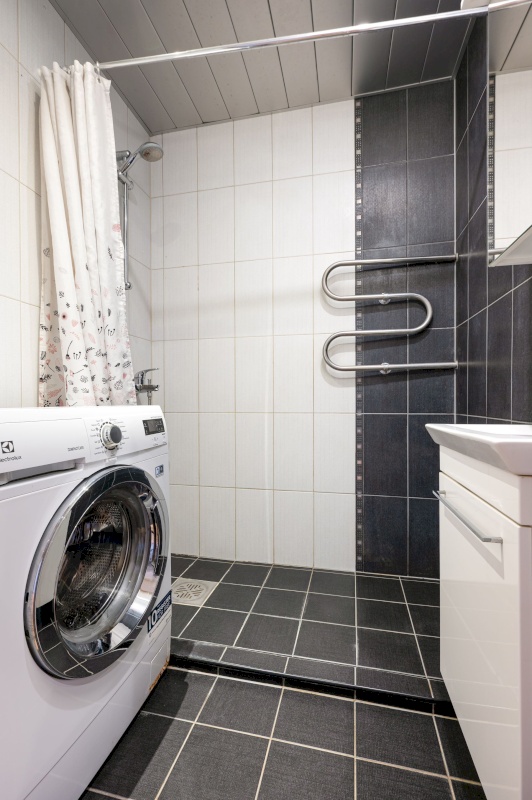 Tallinn, Nõmme linnaosa, Vabaduse pst 160a