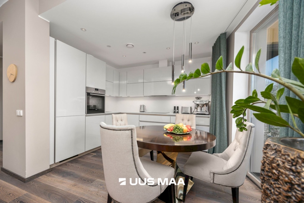 Tallinn, Põhja-Tallinna linnaosa, Põhja pst 5