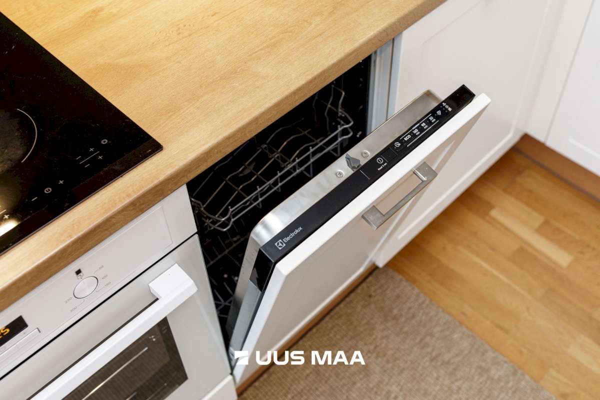 Tallinn, Lasnamäe linnaosa, Uuslinna tn 6