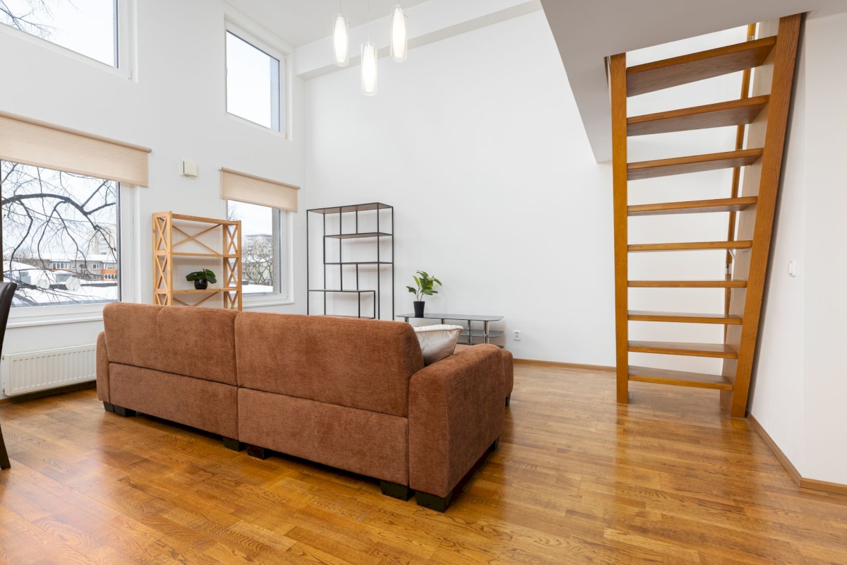 Tallinn, Kesklinna linnaosa, Pallasti 16