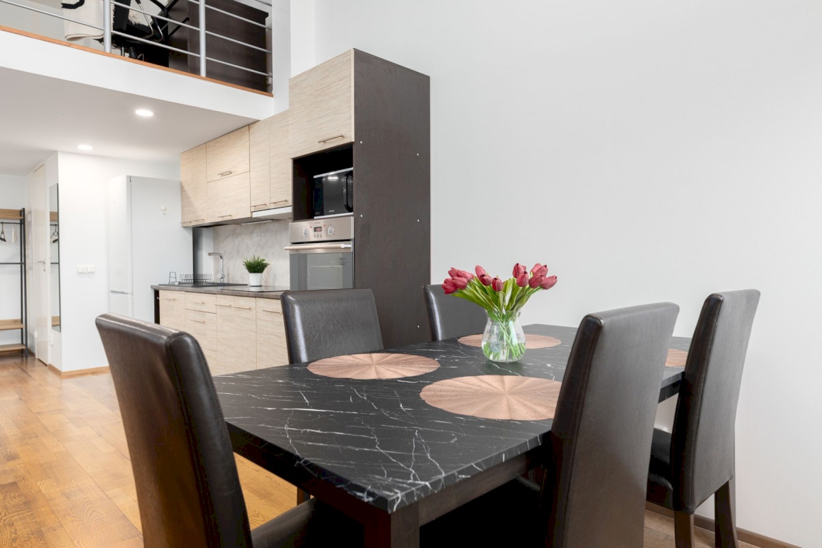 Tallinn, Kesklinna linnaosa, Pallasti 16