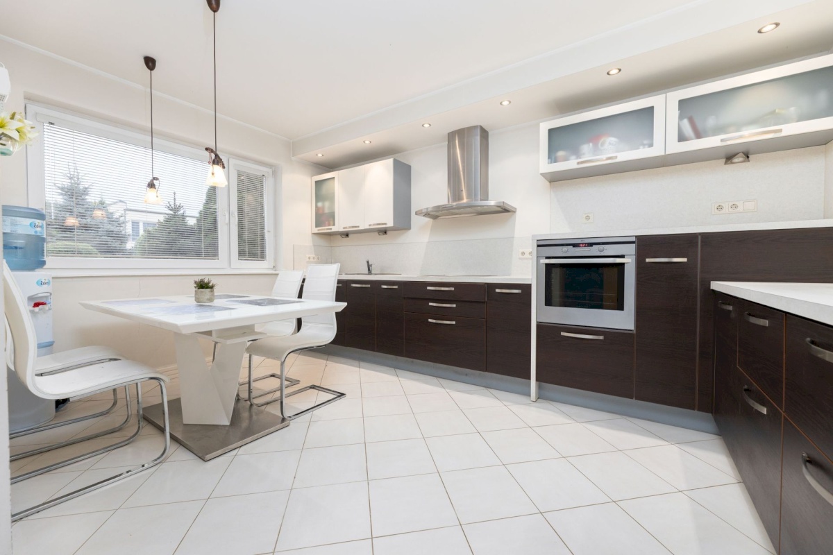 Viimsi vald, Metsakasti küla, Marjamaa tee 18