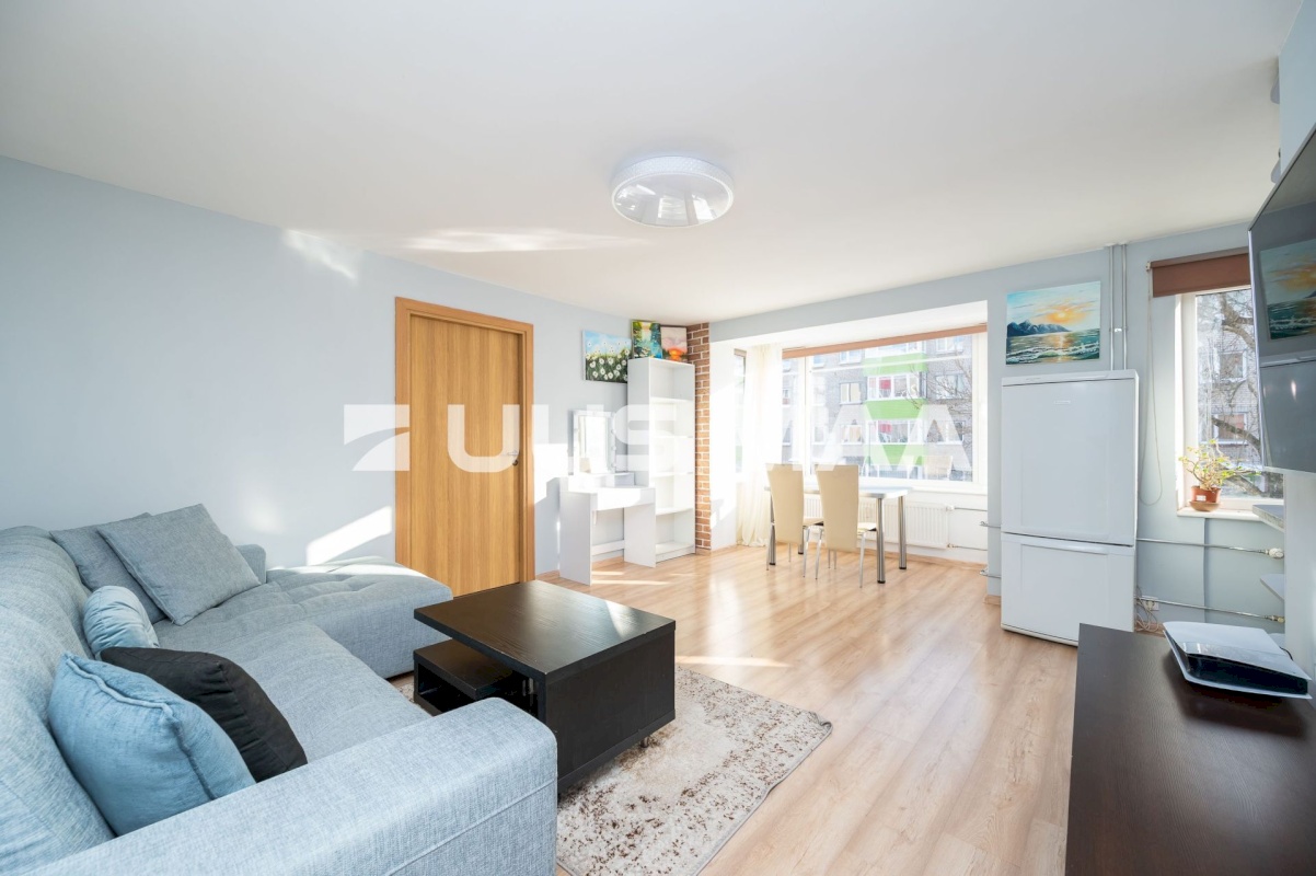 Tallinn, Lasnamäe linnaosa, Sikupilli, Majaka tn 7