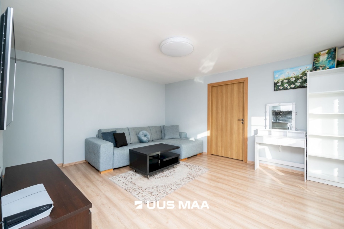 Tallinn, Lasnamäe linnaosa, Sikupilli, Majaka tn 7