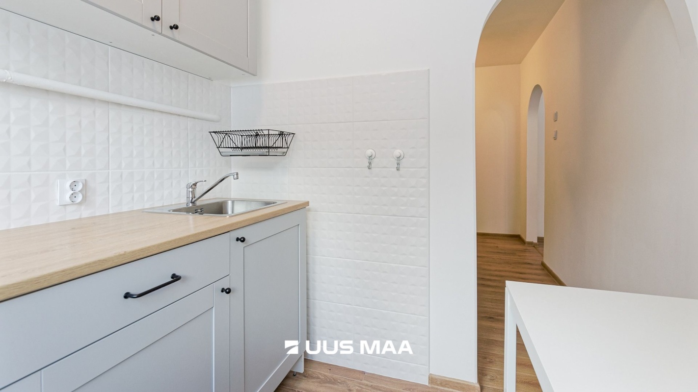 Tallinn, Mustamäe linnaosa, Mustamäe, Mustamäe tee 171