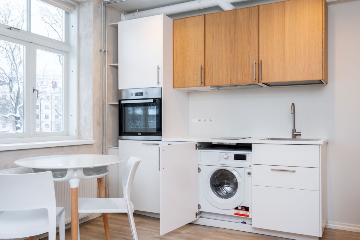 Tallinn, Kesklinna linnaosa, Uus Maailm, Luha 9