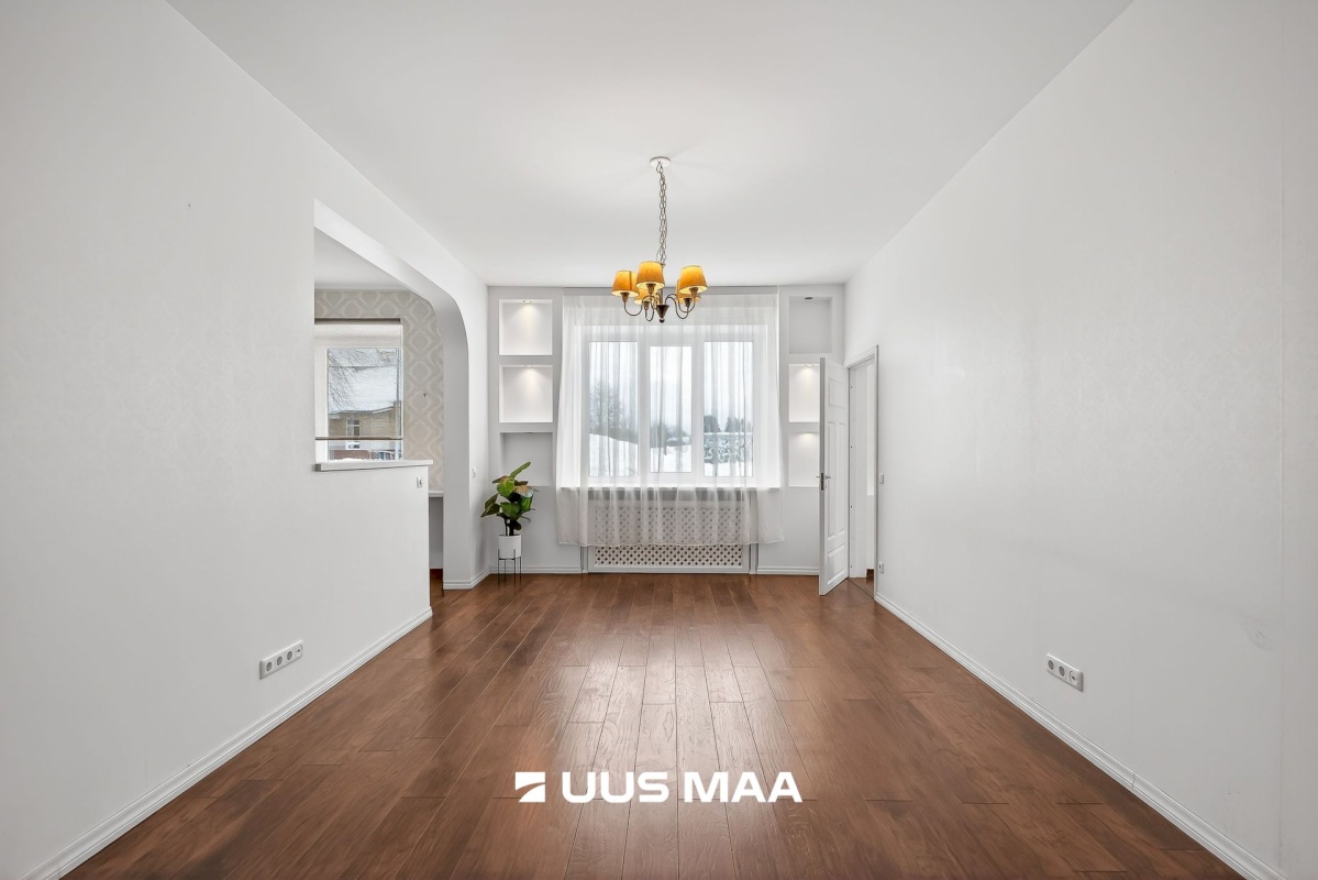 Maardu linn, Karjääri tn 9