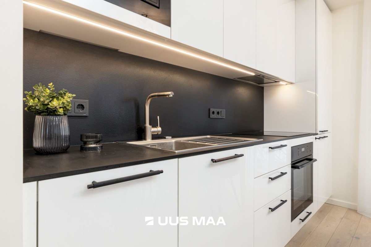 Tallinn, Haabersti linnaosa, Rocca al Mare, Päevalille 6