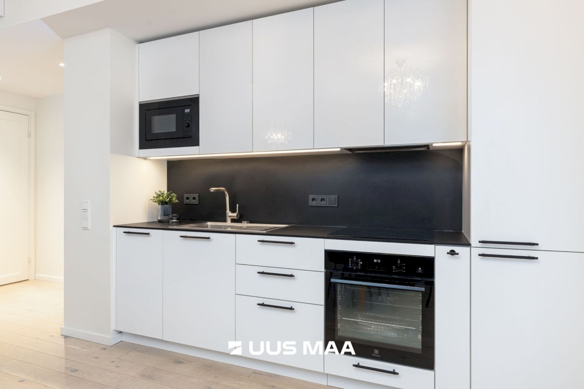 Tallinn, Haabersti linnaosa, Rocca al Mare, Päevalille 6