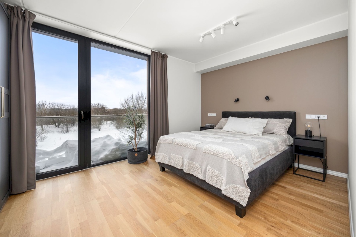 Tallinn, Lasnamäe linnaosa, Uuslinn, Valge tn. 6A/2