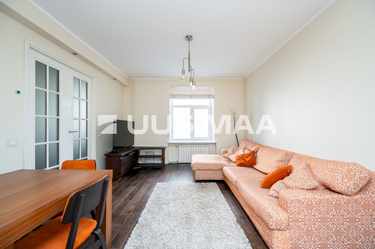 Tallinn, Kesklinna linnaosa, Maakri 44