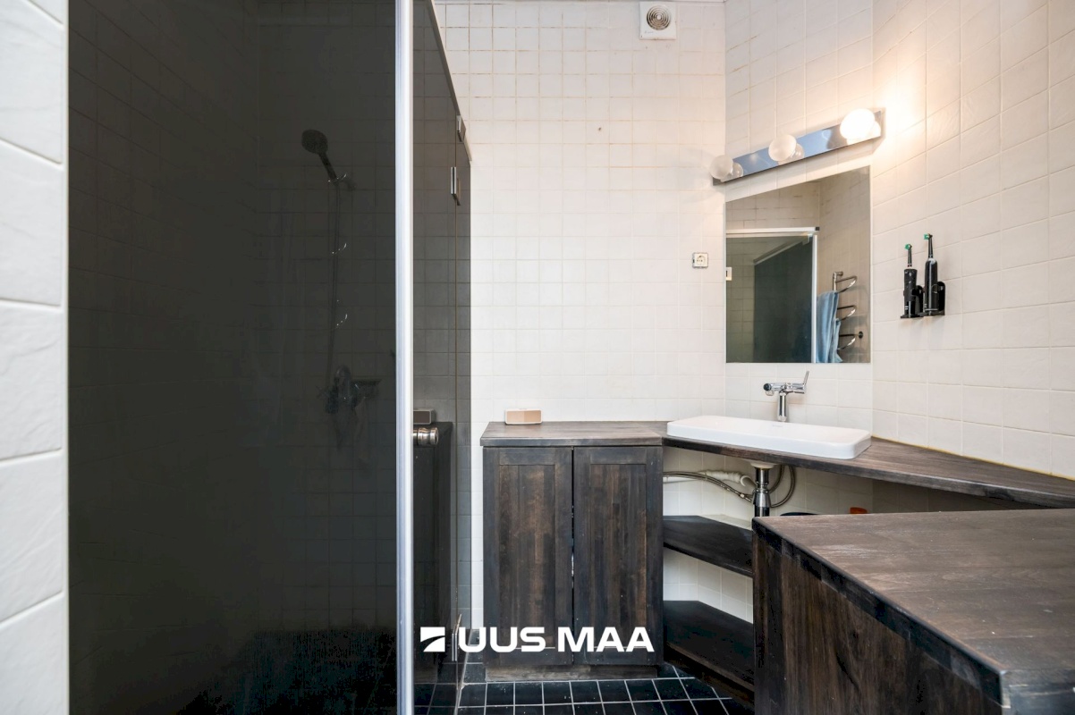 Tallinn, Kesklinna linnaosa, Maakri 44