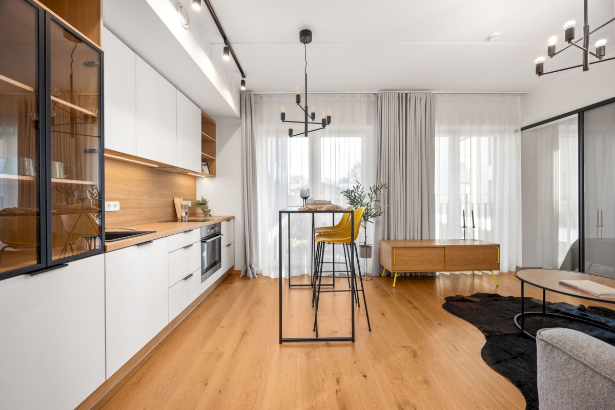 Tallinn, Kesklinna linnaosa, Uus Maailm, Toom-Kuninga 15