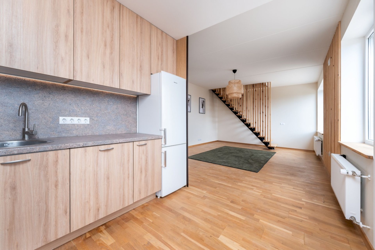 Tallinn, Lasnamäe linnaosa, Peterburi tee 4