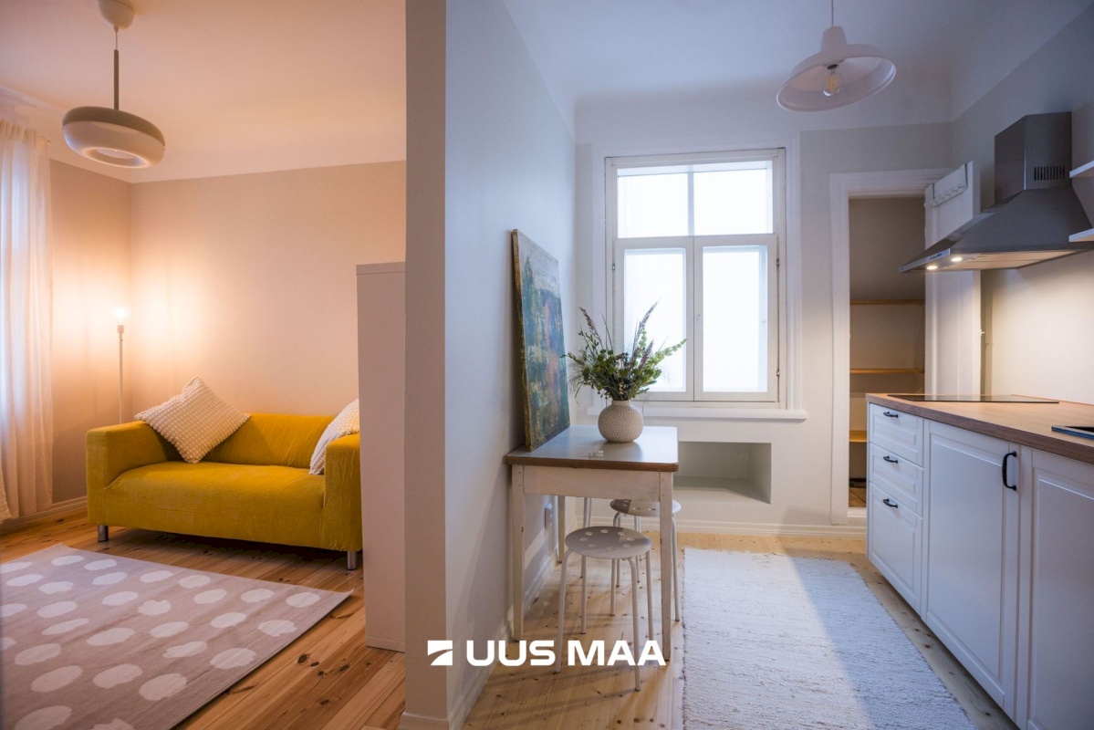 Tallinn, Kesklinna linnaosa, Kadriorg, Tina 19