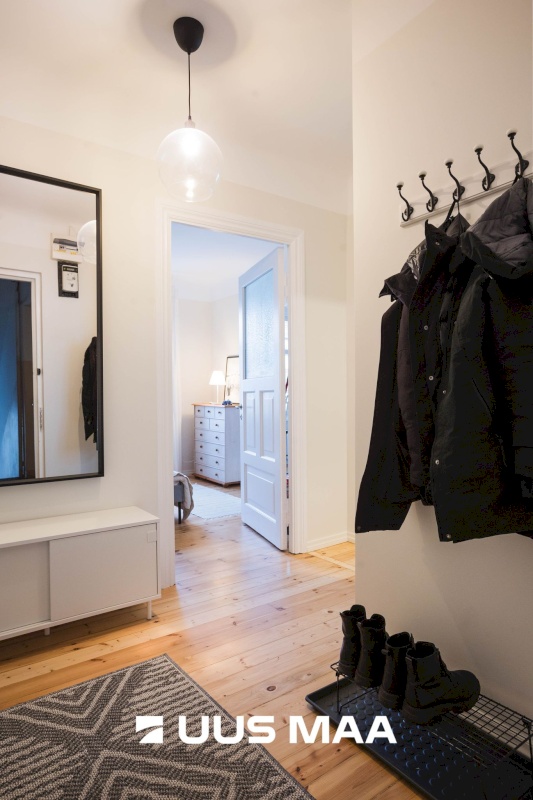 Tallinn, Kesklinna linnaosa, Kadriorg, Tina 19