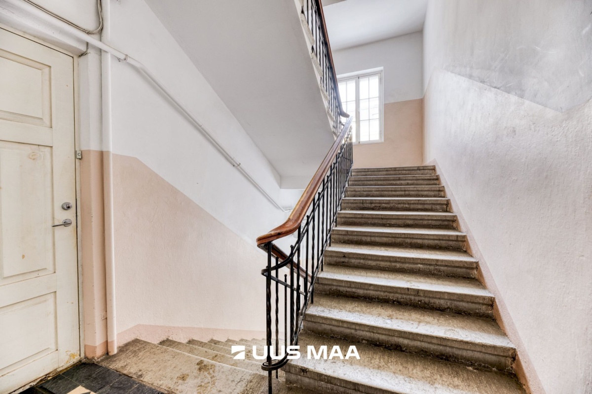 Tallinn, Kesklinna linnaosa, Kadriorg, Tina 19