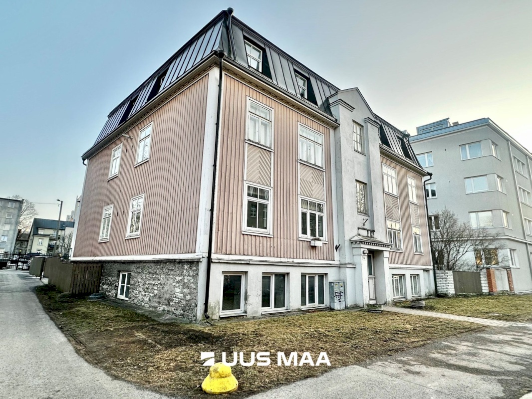 Tallinn, Kesklinna linnaosa, Kadriorg, Tina 19