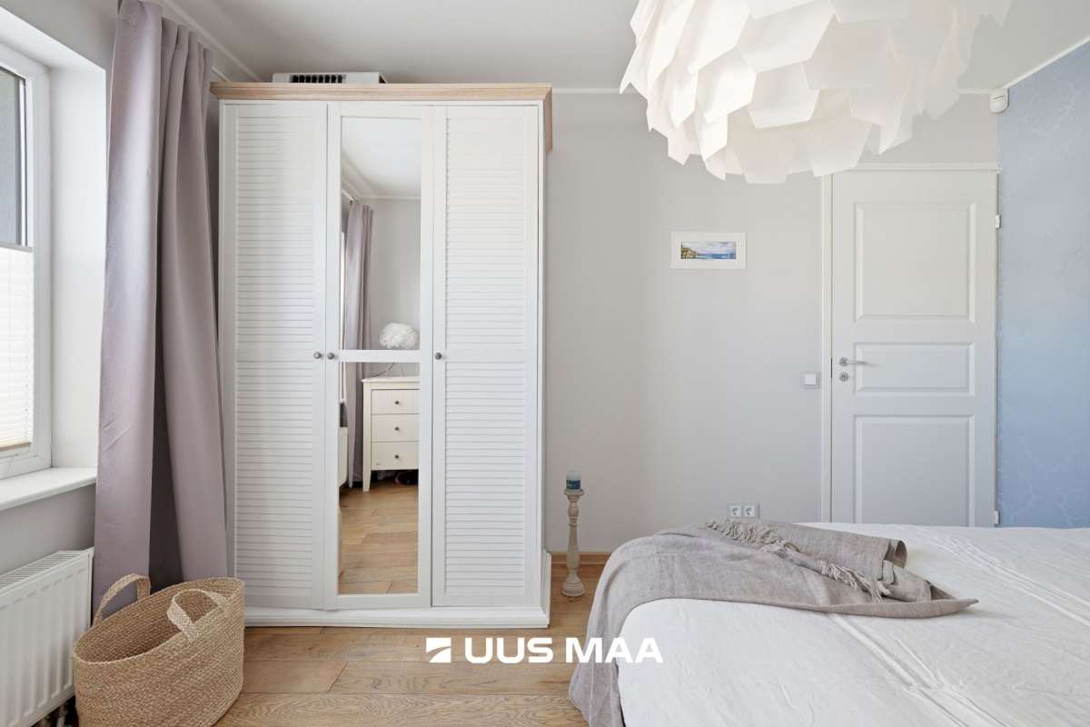 Tallinn, Haabersti linnaosa, Pikaliiva 90/2