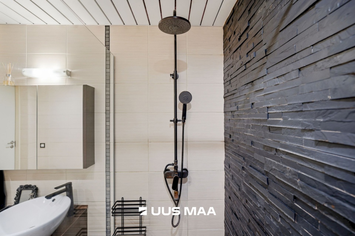 Tallinn, Haabersti linnaosa, Pikaliiva 90/2