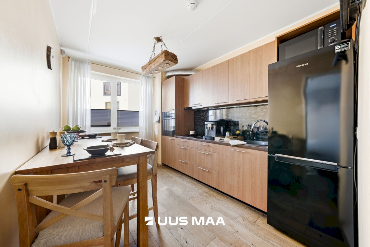 Tallinn, Haabersti linnaosa, Pikaliiva 90/2