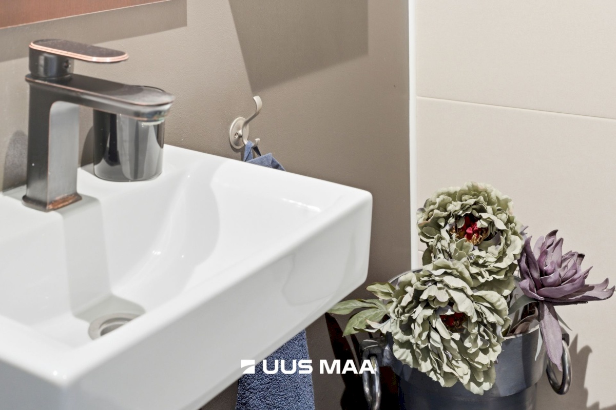 Tallinn, Haabersti linnaosa, Pikaliiva 90/2