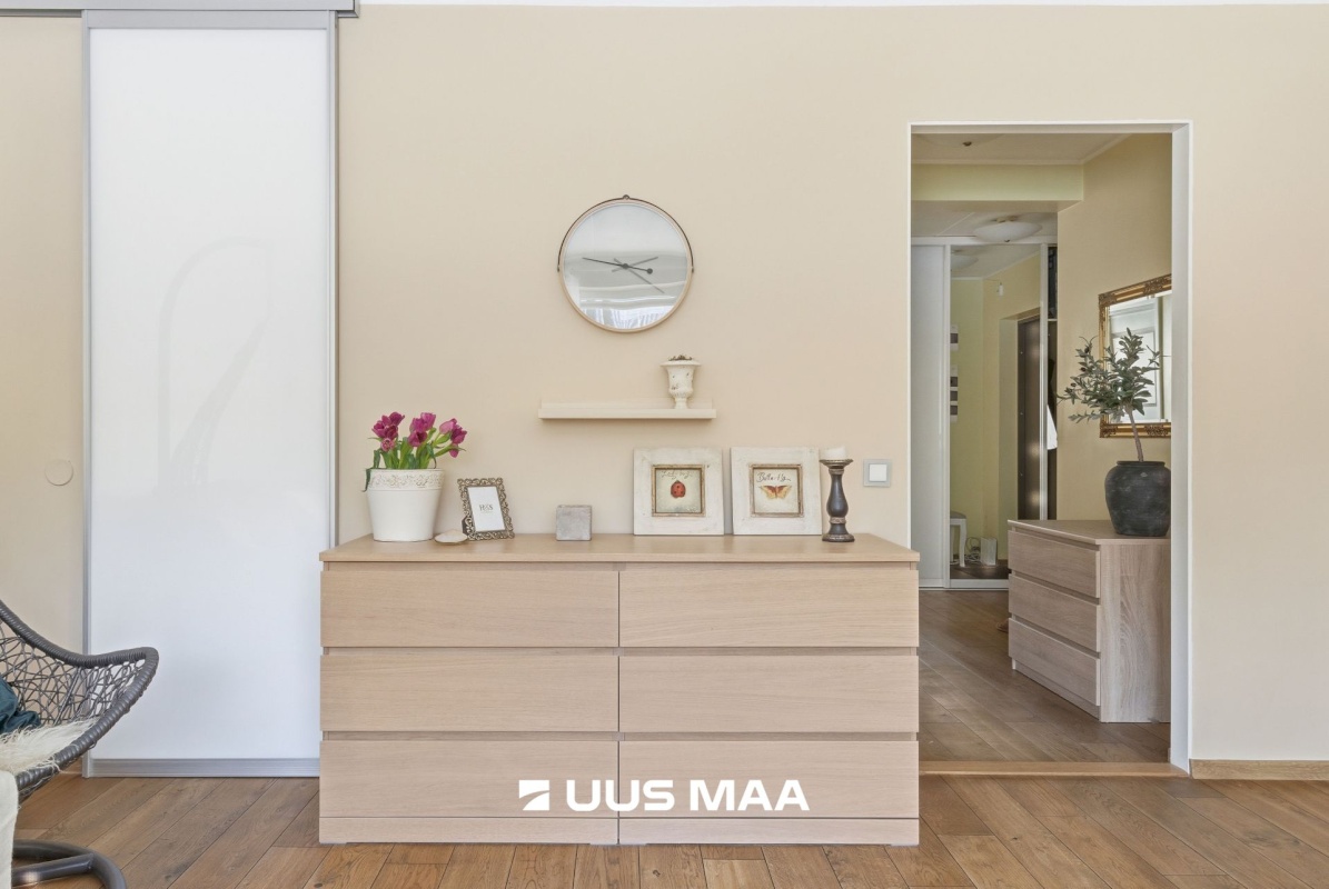 Tallinn, Haabersti linnaosa, Pikaliiva 90/2