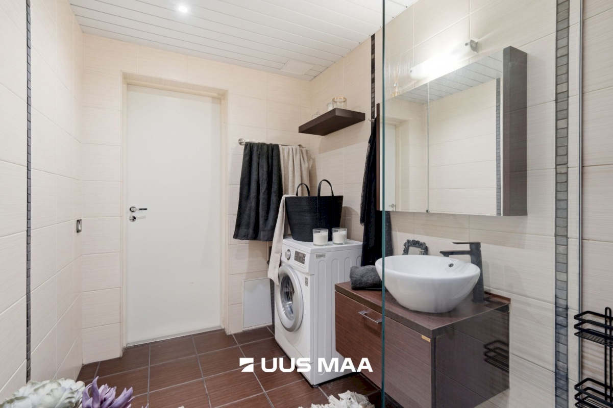 Tallinn, Haabersti linnaosa, Pikaliiva 90/2