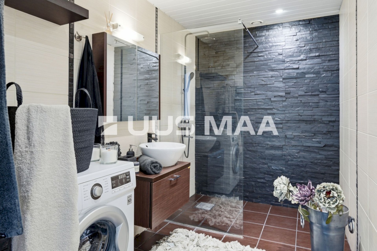 Tallinn, Haabersti linnaosa, Pikaliiva 90/2