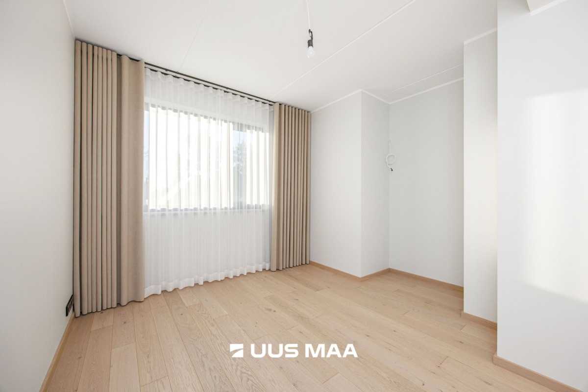 Tallinn, Nõmme linnaosa, Pääsküla, Vabaduse pst 170-5