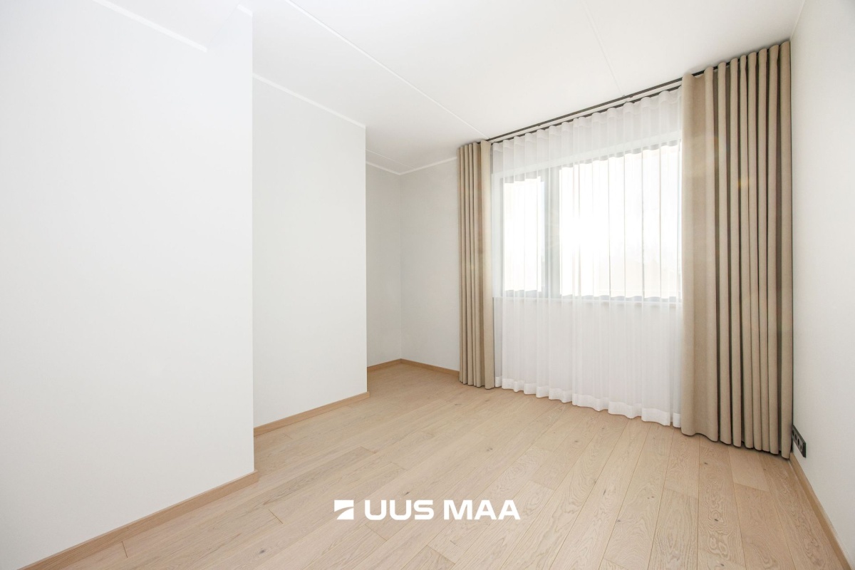 Tallinn, Nõmme linnaosa, Pääsküla, Vabaduse pst 170-5