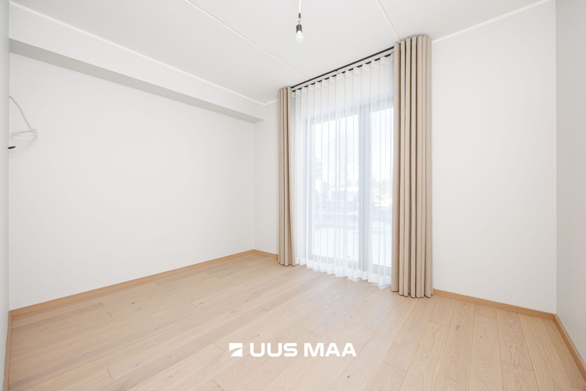 Tallinn, Nõmme linnaosa, Pääsküla, Vabaduse pst 170-5