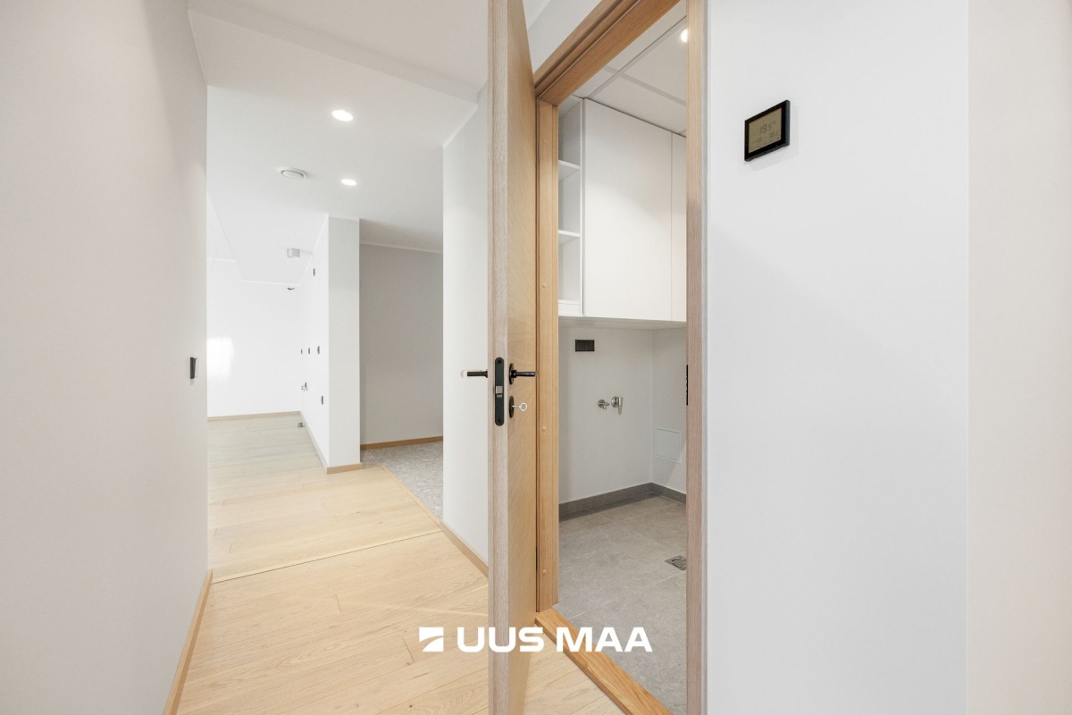 Tallinn, Nõmme linnaosa, Pääsküla, Vabaduse pst 170-5