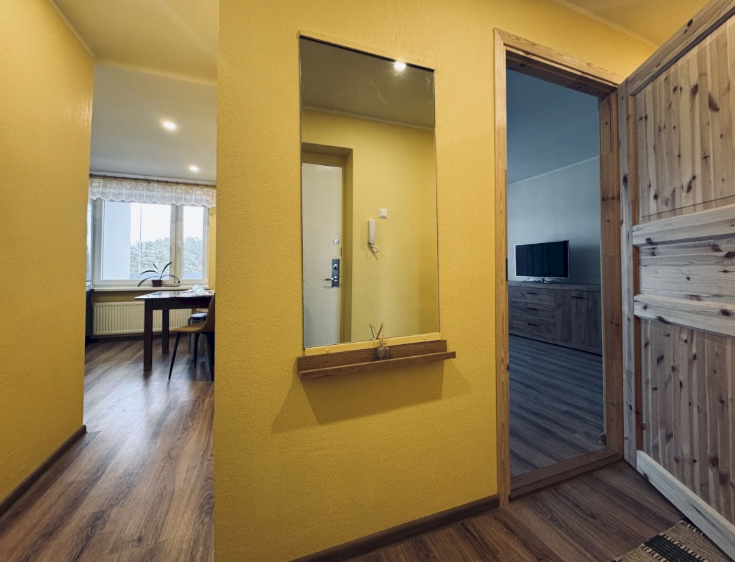 Tallinn, Mustamäe linnaosa, Mustamäe, Akadeemia 2