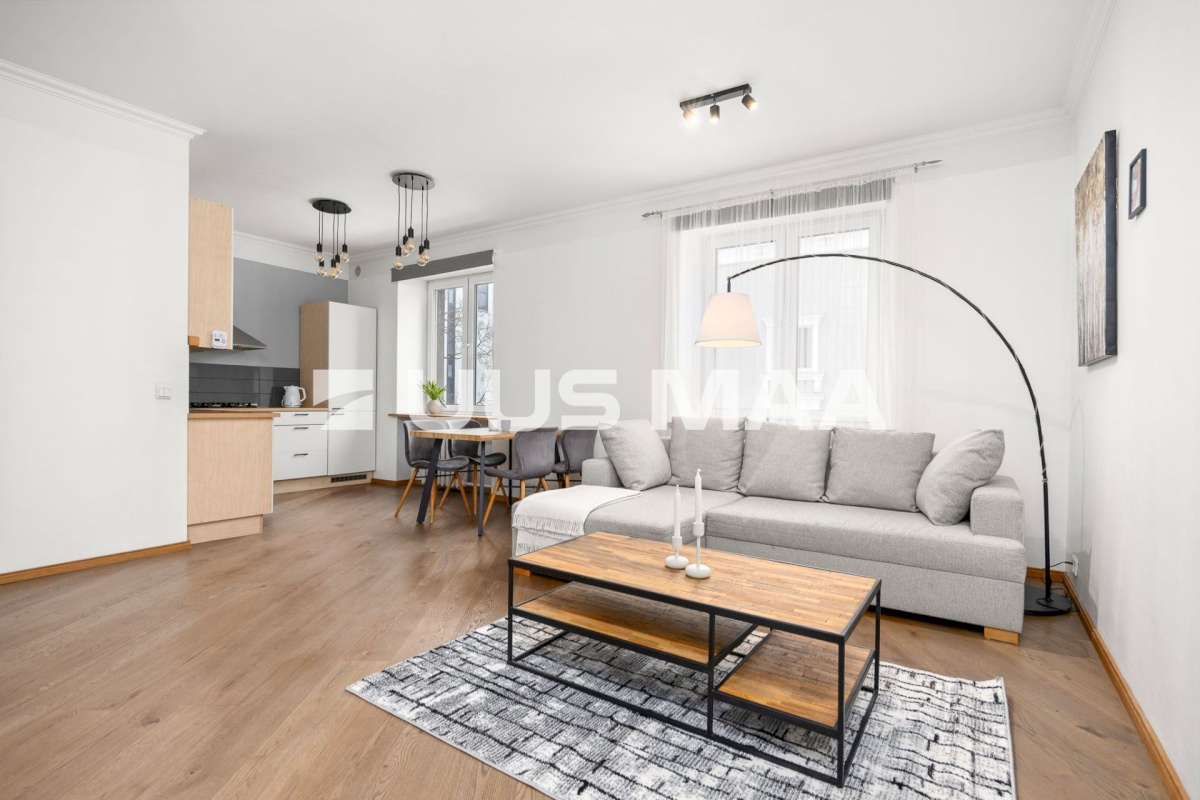 Tallinn, Kesklinna linnaosa, Kaupmehe tn/ Lembitu tn 8