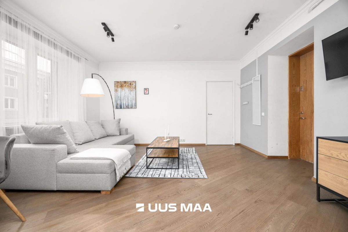 Tallinn, Kesklinna linnaosa, Kaupmehe tn/ Lembitu tn 8