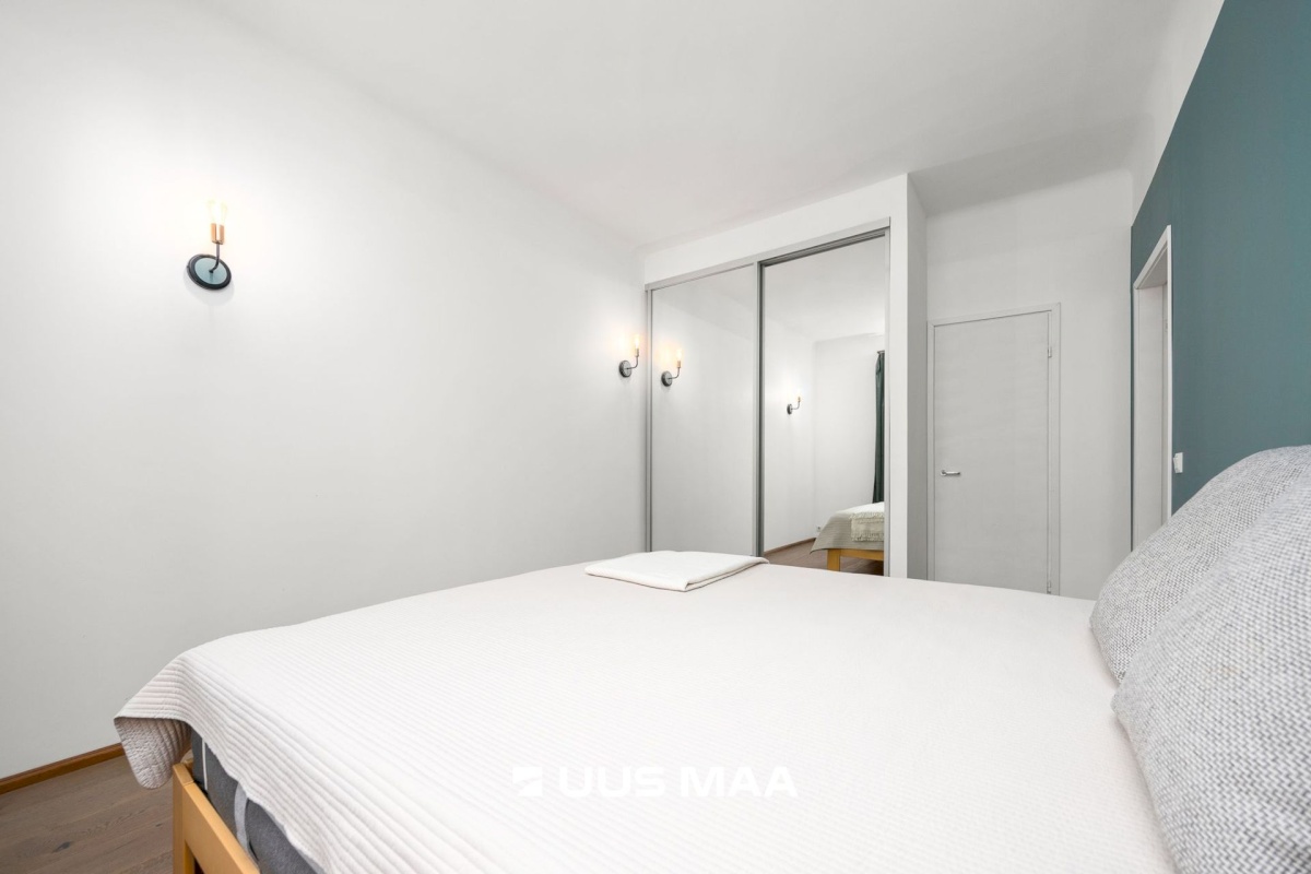 Tallinn, Kesklinna linnaosa, Kaupmehe tn/ Lembitu tn 8