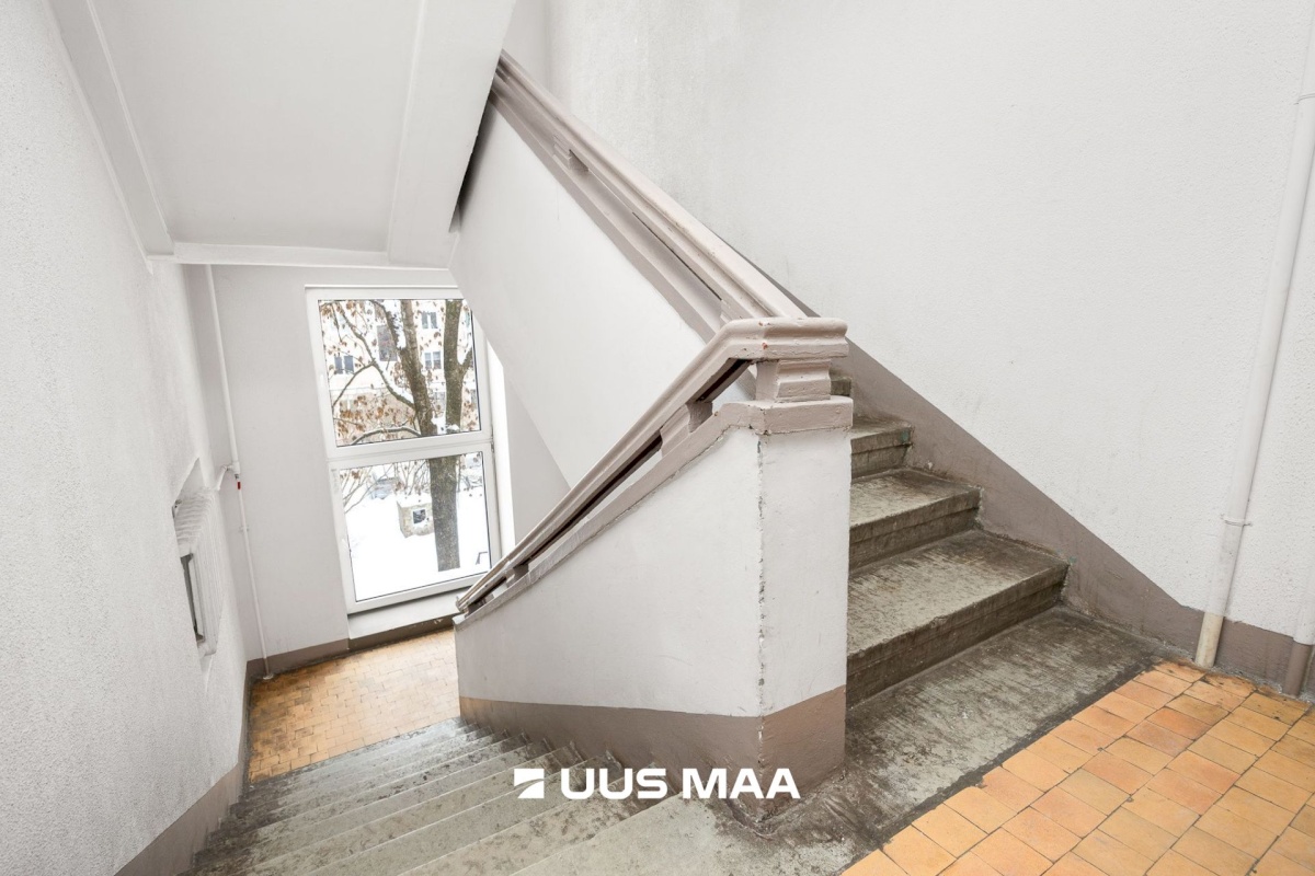 Tallinn, Kesklinna linnaosa, Kaupmehe tn/ Lembitu tn 8