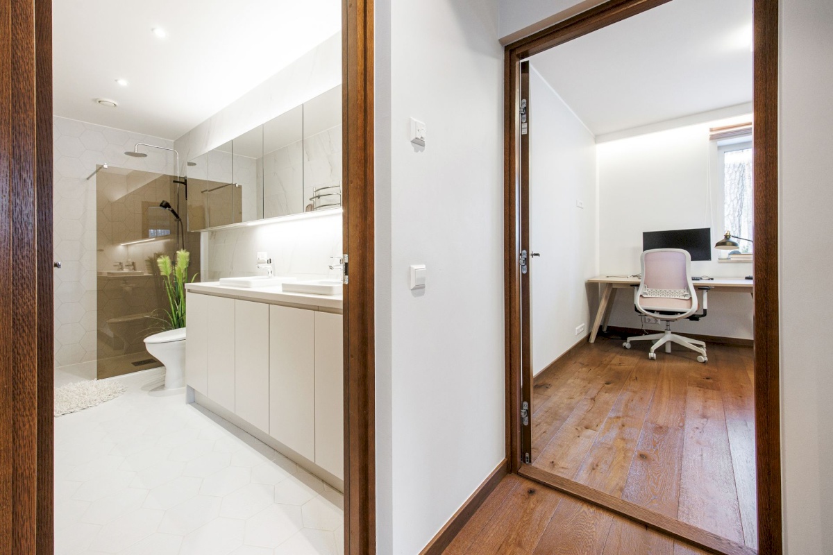 Haapsalu linn, Haapsalu linn, Lõokese 11