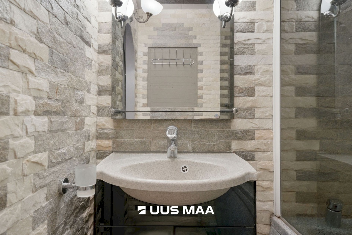 Saue vald, Laagri alevik, Redise 4