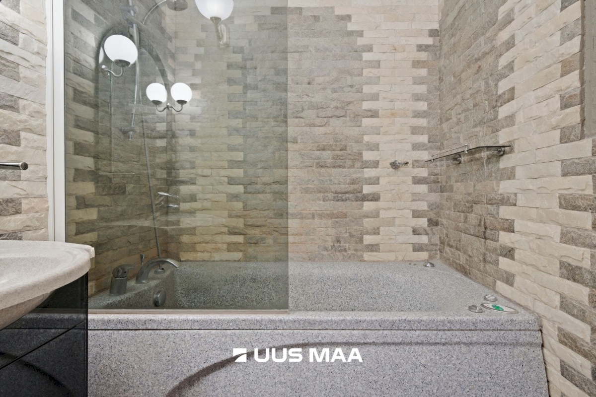 Saue vald, Laagri alevik, Redise 4