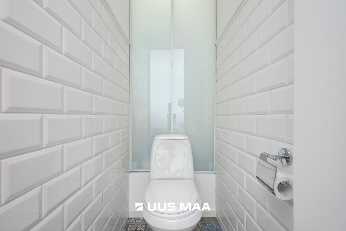 Tallinn, Kesklinna linnaosa, Narva mnt 6