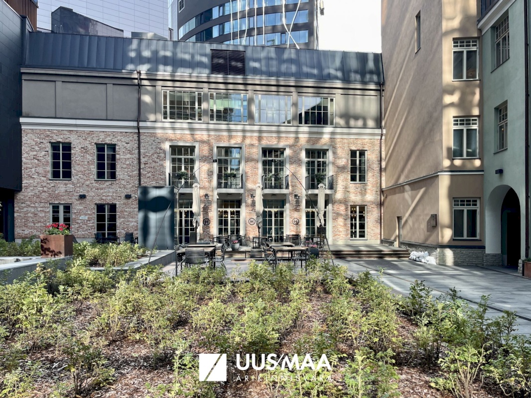 Tallinn, Kesklinna linnaosa, Maakri 19/1