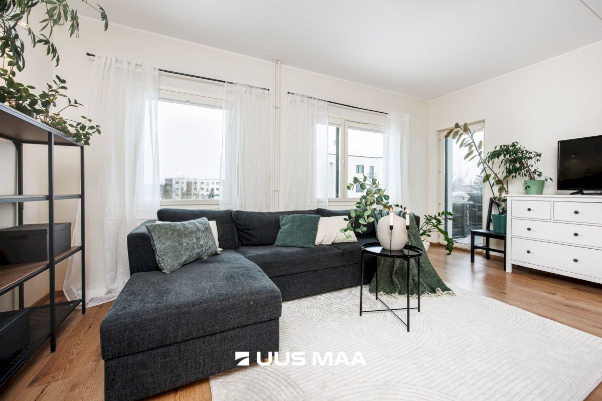 Rae vald, Peetri alevik, Uusmaa tee 8